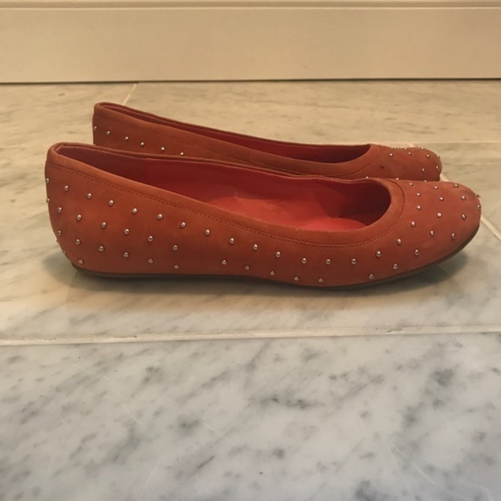 Cole Haan Studded Orange Suede Flats Size 7.5 - Picture 3 of 4